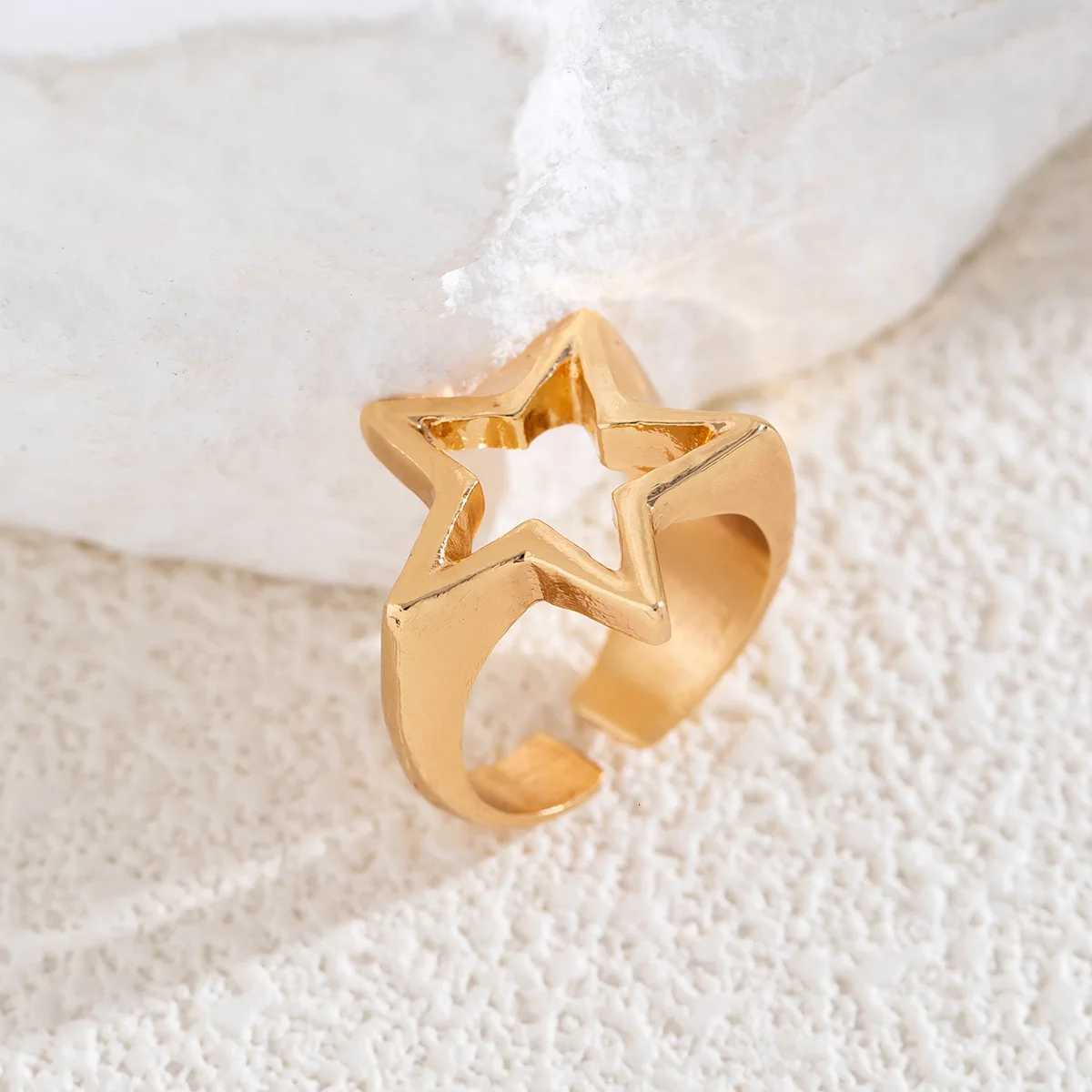 New Punk Hollow Out Thick Geometric Star Open Ring for Women Men Minimalist Silver Color Ring Party Hip Hop Jewelry S250716