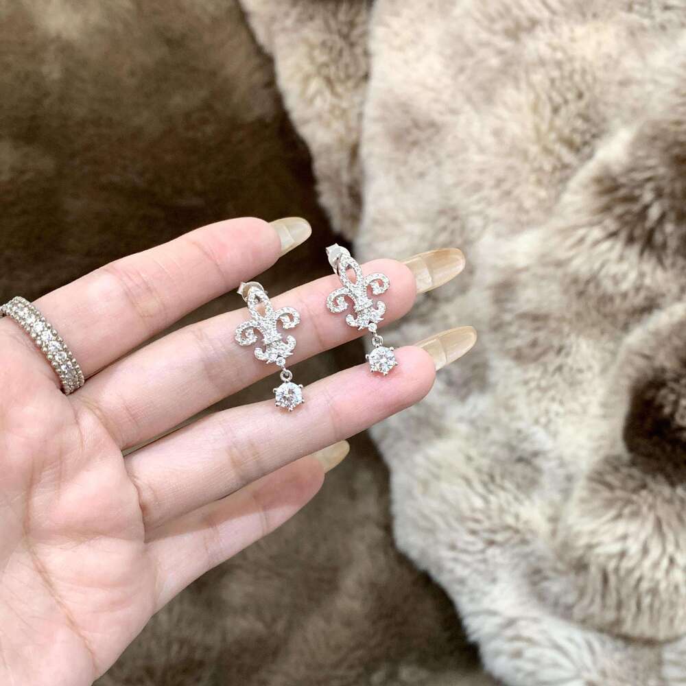 Night S Pure Sier Full Dia Iris Flower Pendant Necklace Earrings Niche Light High-end Jewelry Set