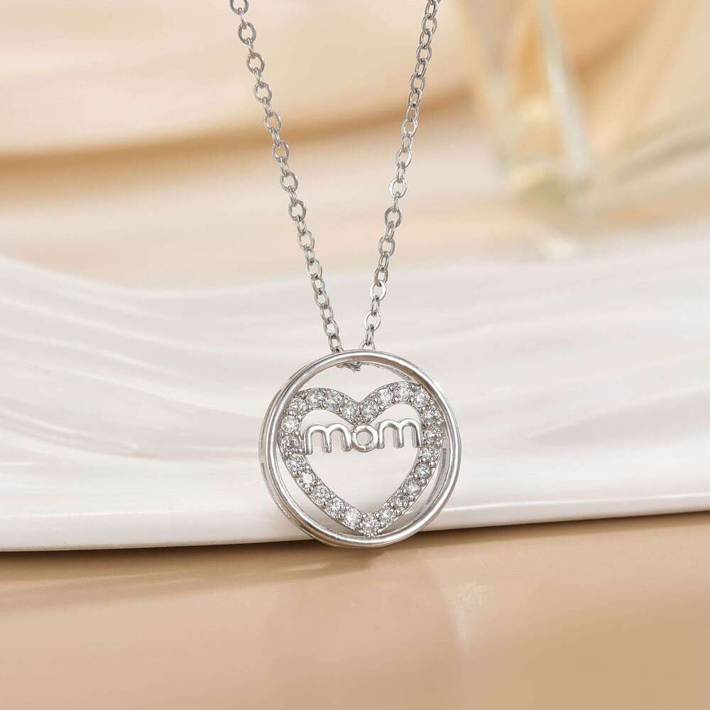 New MOM Round Necklace Mother's Day Jewelry Shiny Zircon Heart-Shaped Mom Pendant F0b