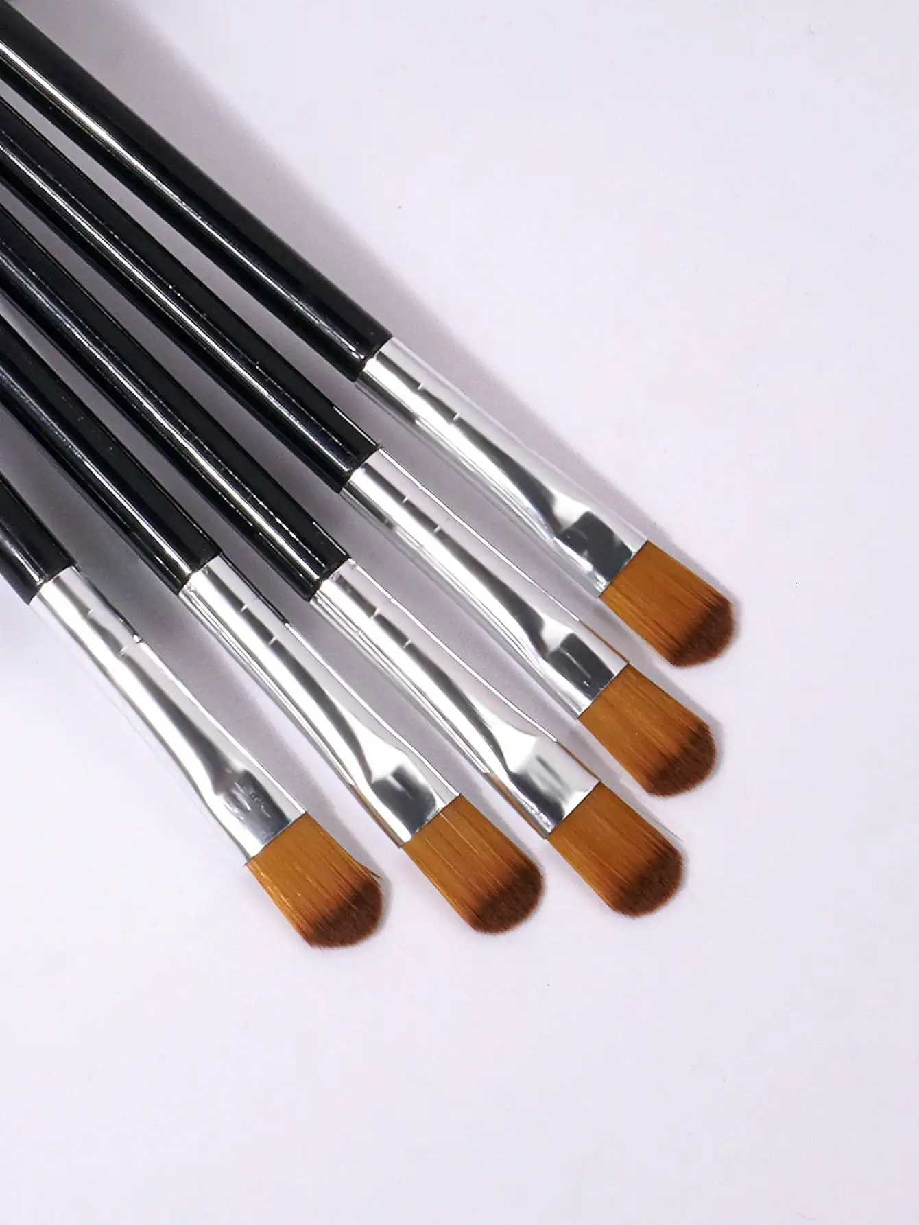 Oblate The Line Brush Ultra-Thin Lip Line Eyebrow Concealer Brushes Detail Concealer Makeup Tool Lip Brow Contour The Line Brush XJ2500716