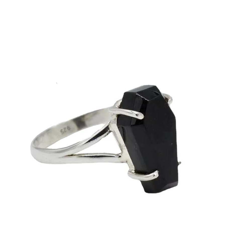 Vintage Vampire Halloween Punk Gothic Black Imitation Zirconium Coffin Rings for Women Hip Hop Rings Party Jewelry Gifts S250716