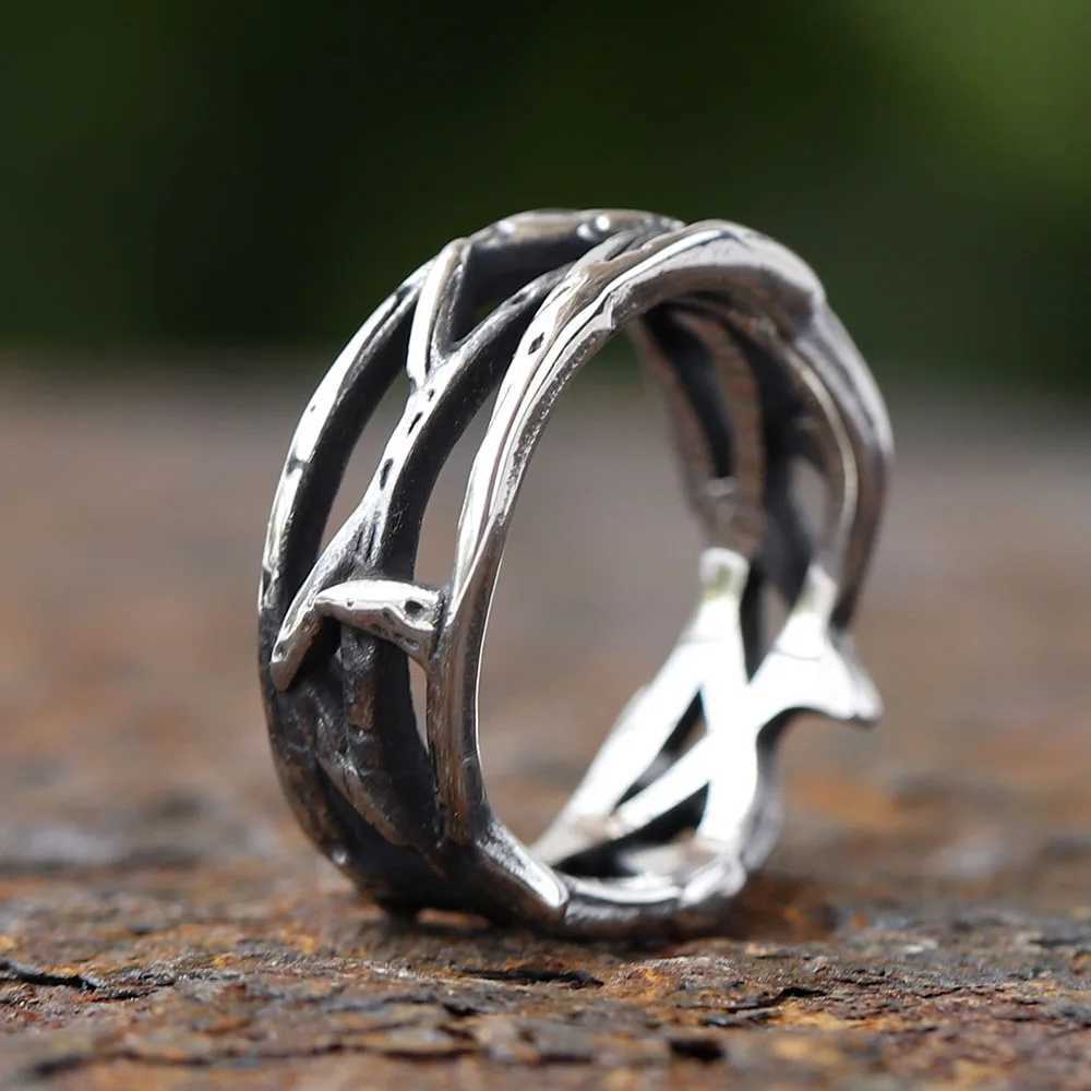 2024 New Personality 316L Stainless Steel Irregular Thorns Couple Ring Retro Finger Anels For Man Women Lovers Jewelry Gift S250716