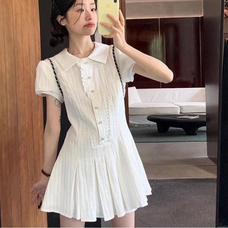 2025 Elegant Waist-Cinching French Dress Short Sleeve Shirt Summer New White Petite Pleated Skirt