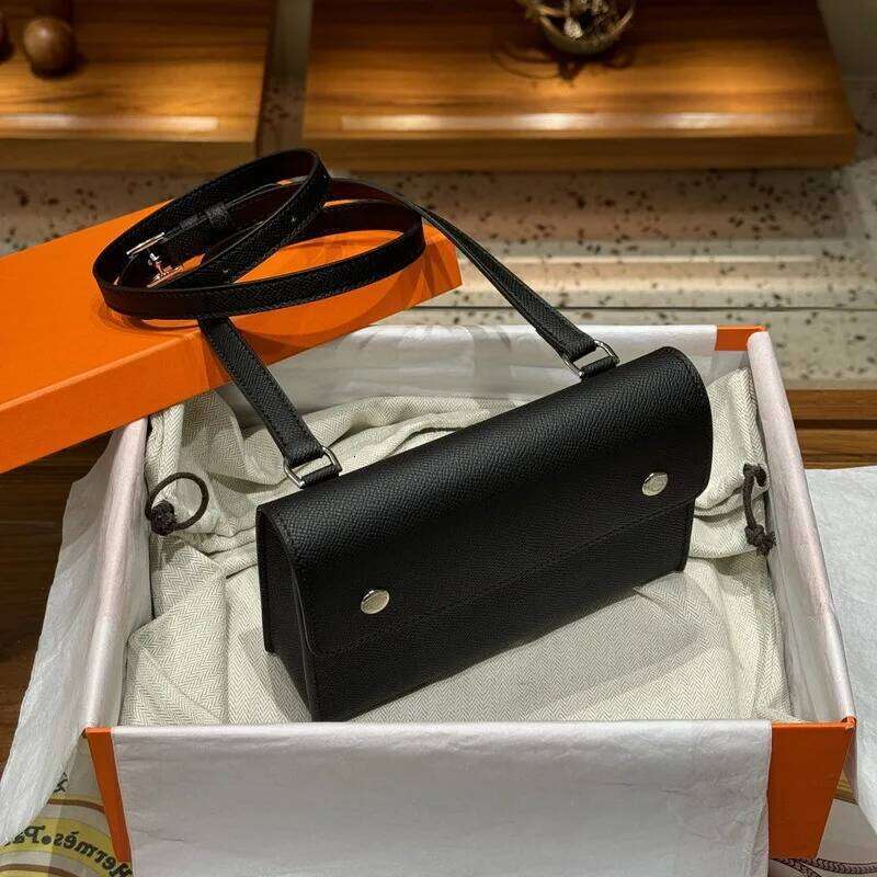 Minimalist Messenger Bags For Women 2025 Hit High Quality Epsom Leather Square New Exquisite Trend Snap Shoulder Bag