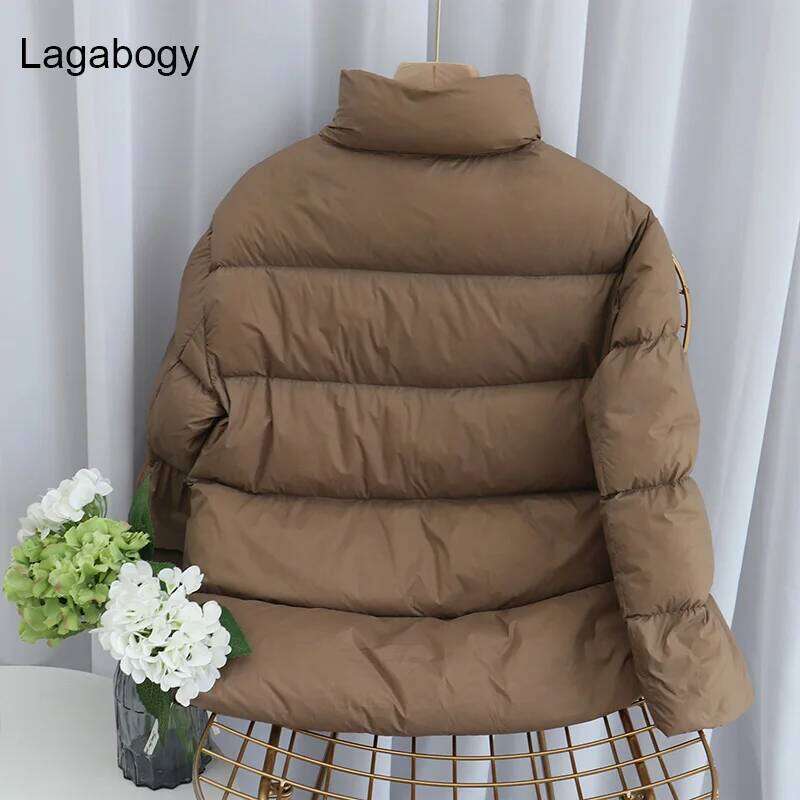 Lagabogy 2025 New Autumn Winter Ultra Light 90% White Duck Down Coat Slim Short Puffer Jacket Female Zipper Casual Tops Parkas