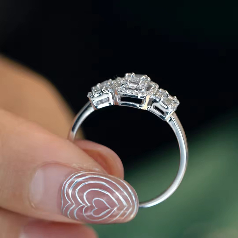 Choucong Brand Wedding Rings Luxury Jewelry 925 Sterling Silver T Princess Cut White Topaz CZ Diamond Gemstones Party Eternity Engagement Band Ring Gi
