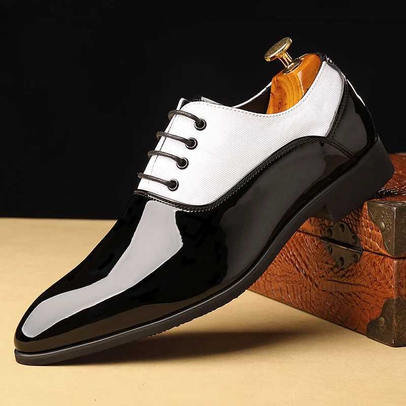 Britain Men Pointed Black With White Red Patchwork Casual Dress Homecoming Shoes Men Formal Wedding Oxfords Footwear Y250715