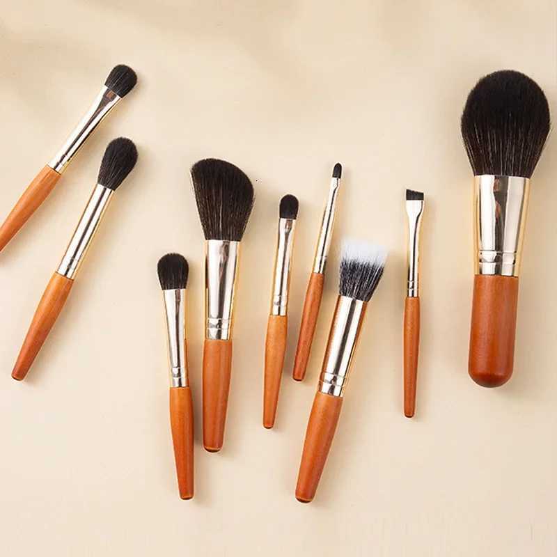 9Pcs/lot Mini Makeup Brush Set Portable Travel Cosmetic Brushes Kit Eyeshadow Foundation Powder Brushes Beauty Makeup Tools XJ2500716