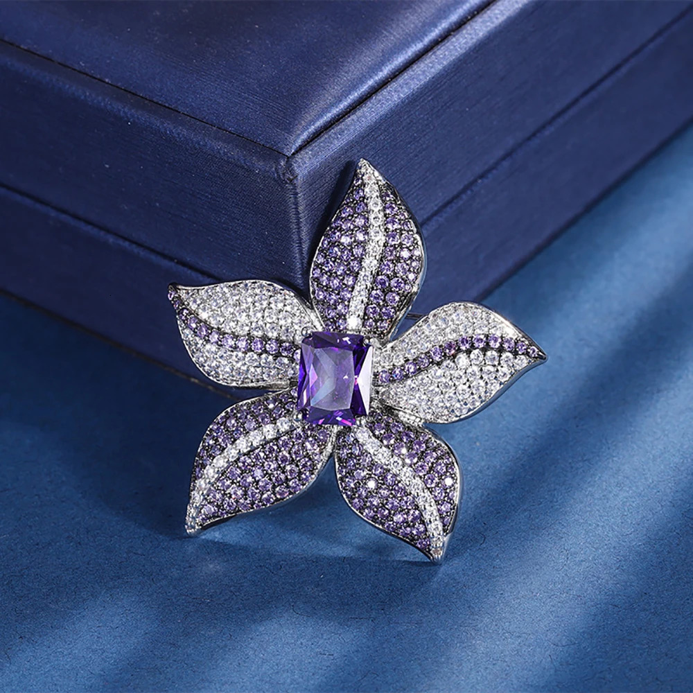 Trend 8*10mm Amethyst Brooches for Women Vintage Gemstone High Carbon Diamond Wedding Jewelry Accessories Female Gift 250712