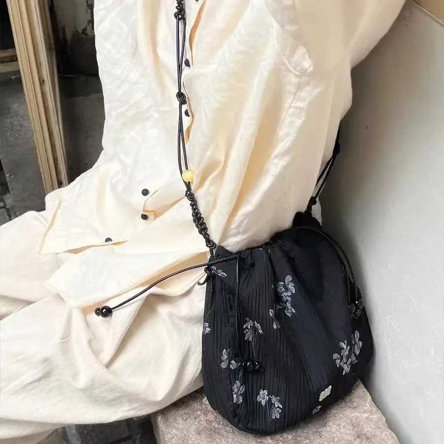 Ancient Style Han Element Cheongsam Good Match Bag Brocade Bag Closing Bags Niche Woven Beaded Shoulder Cloth Bags Purse