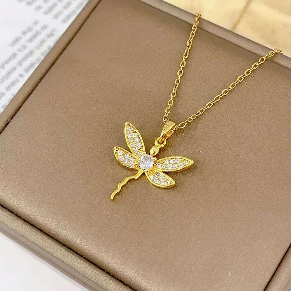 Personalized Fashion Micro Inlaid Zircon Dragoy Pendant Necklace Light Non-Fading Collarbone Chain Jewelry 4F9