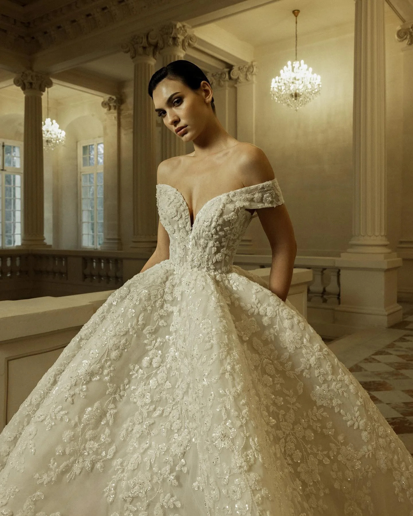 Modern Off The Shoulder Ball Gown Wedding Floral Lace Bridal Gowns Arabic Sequined Floor Length vestido de novia