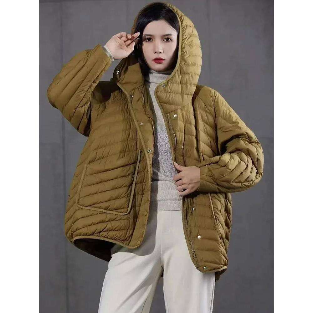 Lagabogy 2025 Winter Ultra Light Puffer Jacket Women 90% White Duck Down Coat Loose Hooded Casual Parkas Windproof Basic Outwear MDNG