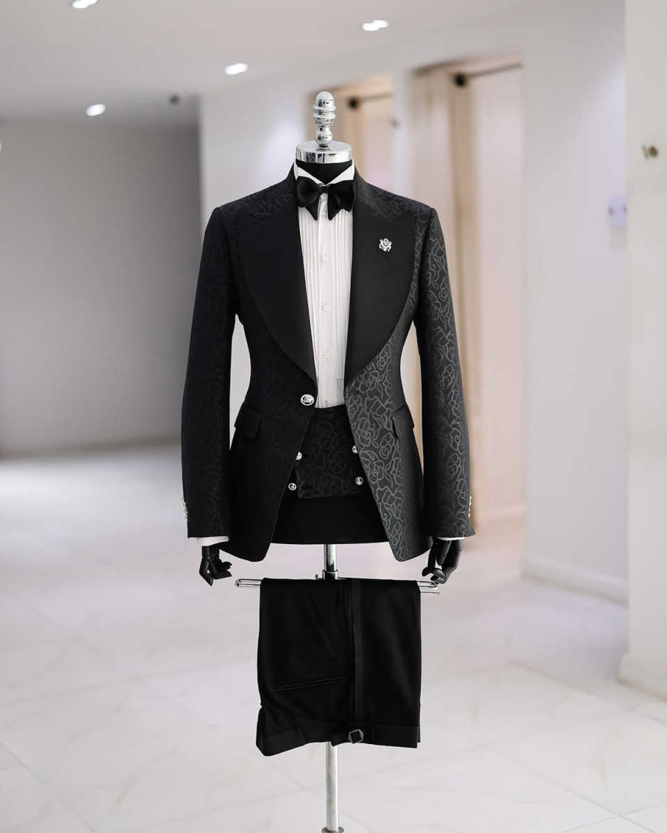 Luxury Beads Jacquard 2 Pieces Men Suits Floral One Button Peaked Lapel Tuxedo Slim Wedding Groom Prom Plus Size Costume Homme Bridegroom Tailor Made 