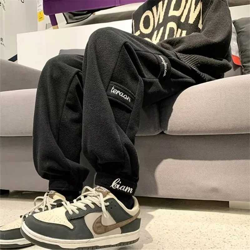 2025 New Vintage Thickened Fleece Sweatpants for Men Letter Baggy Joggers Trousers Casual Y2K Streetwear Mens Pants y250716