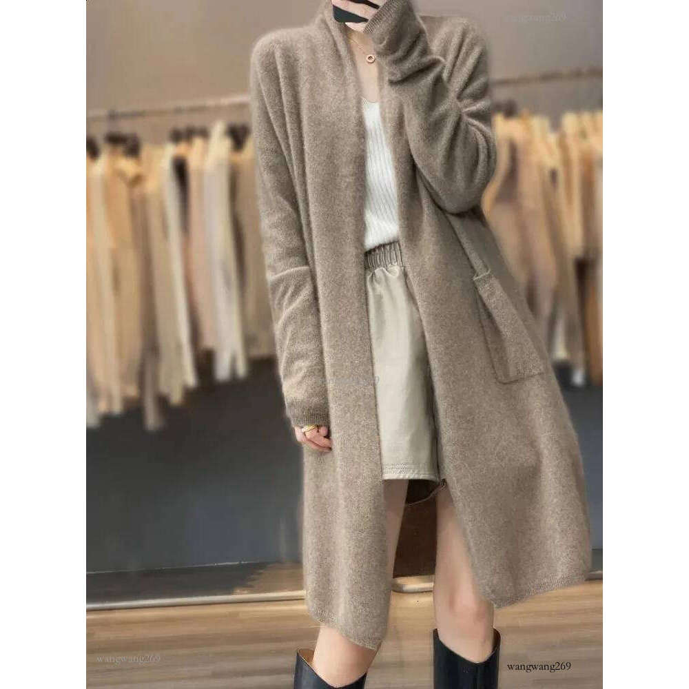 100% Merino wool spring autumn womens cardigan long sleeved sweater solid color loose warm knit fashionable coat 240906