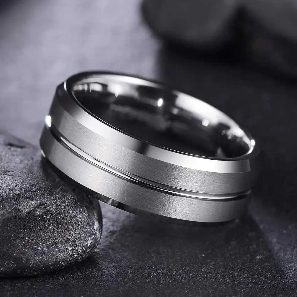 Fashion 8mm Silver Color Stainless Steel Rings For Men Women Never Fade Wedding Engagement Men Rings Party Jewelry Accessories S250716