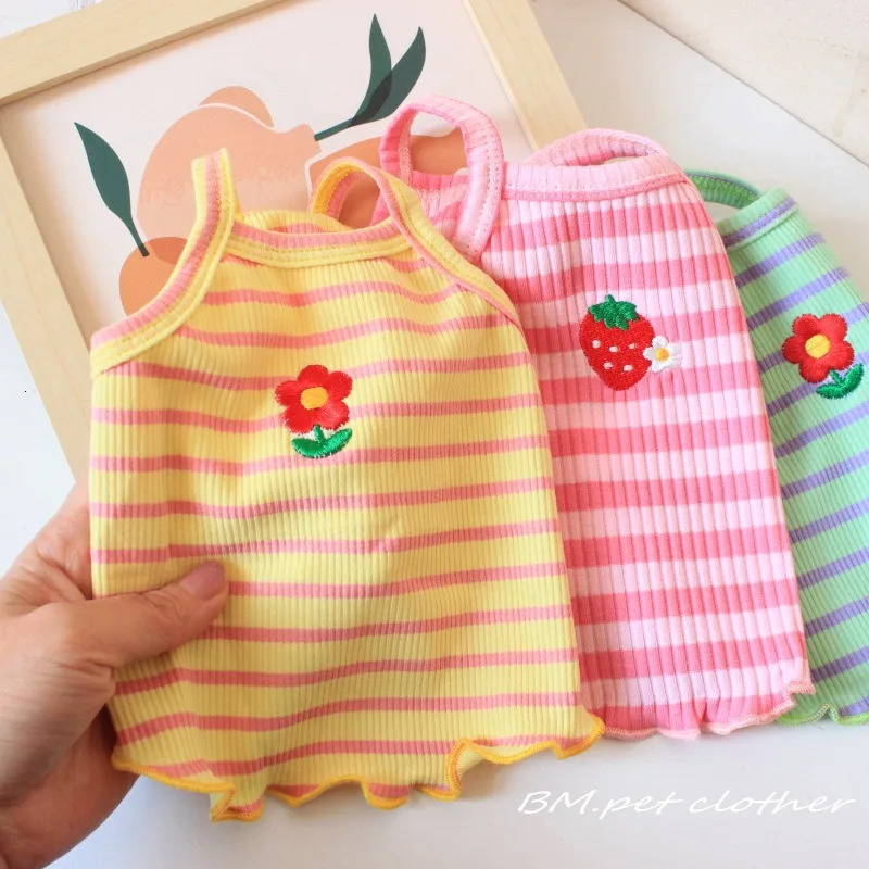 Summer Small Dog Dresses Princess Clothes for Puppy Vest Floral Costume Medium Pet Pomeranian Chihuahua Skirt 250711