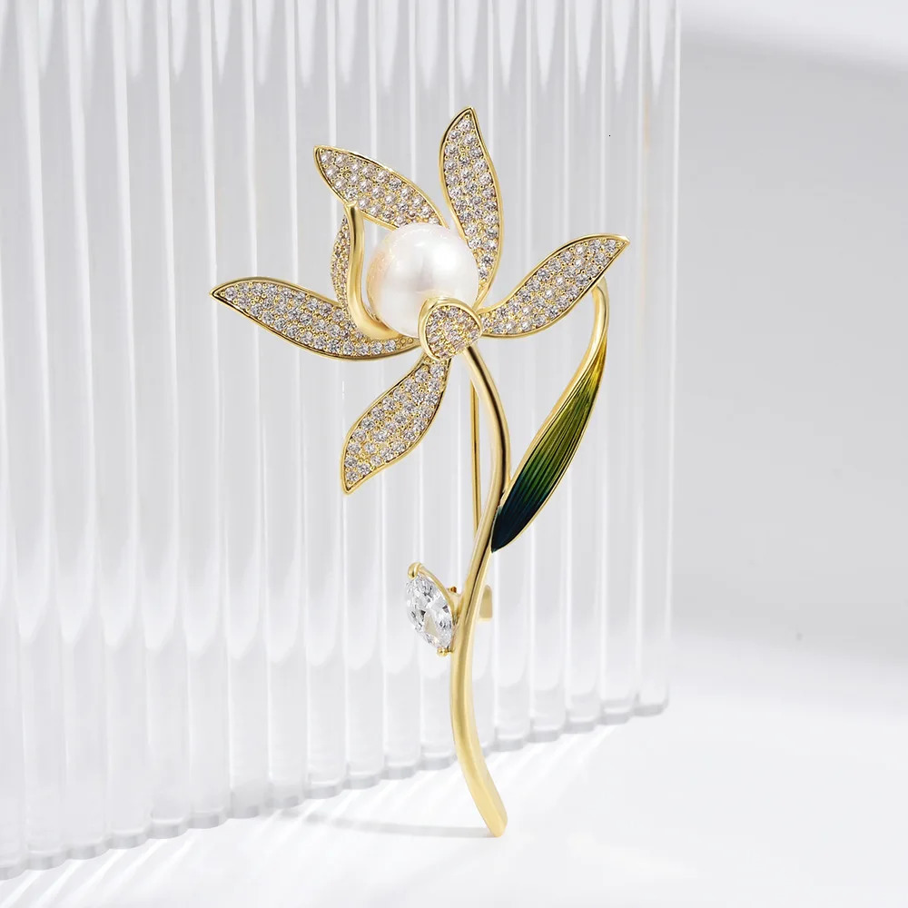SUYU Fashionable Narcissus Corsage Copper Micro Inlaid Plant Brooch Womens Clothing Accessories 250712