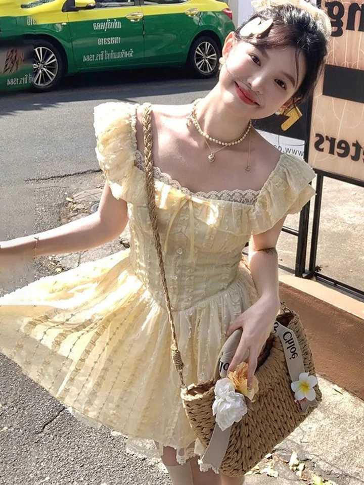 Zoki Sweet Sexy Slim Yellow Dress Women Fashion Lace Patchwork Cute Mini Dress Chic Square Collar Puffy Sleeve Elegant Dresses R250716