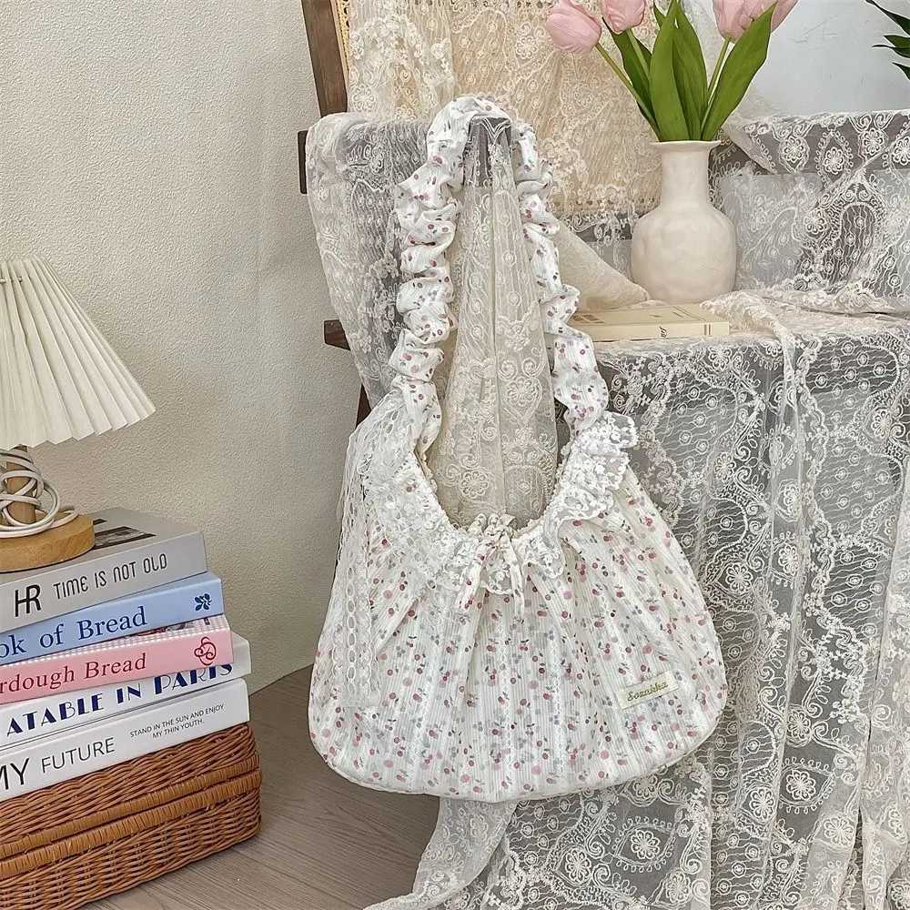 Elegant Sweet Fresh Lace Handbag Bowknot Underarm Bag Floral Pleated Shoulder Bag Pastoral Style Cloth Dumpling Bag Shopping