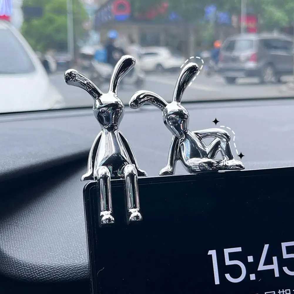 Nordic Electroplated Rabbit Figurine Car Center Console Ornament Home Desk Decor Minimalist Art Gift for Vehicle Living Room S25716