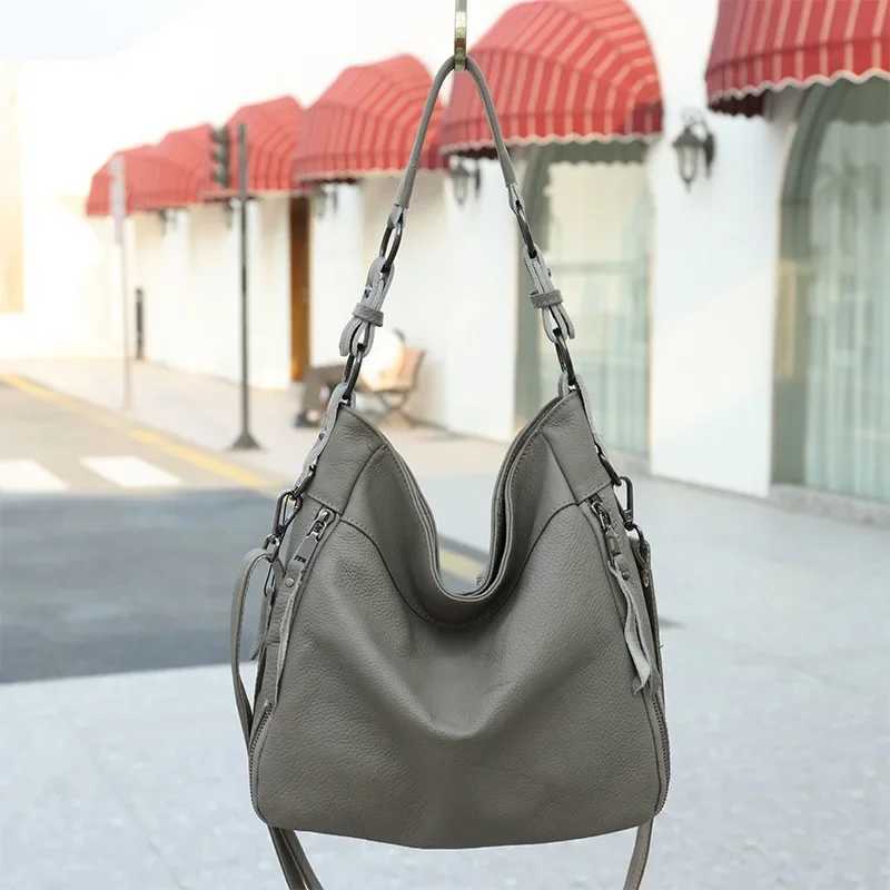 High Quality Womens Real Cow Leather Luxury Handbag Versatile Ladies Large Capacity Shoulder Crossbody High-end Commuting Bag