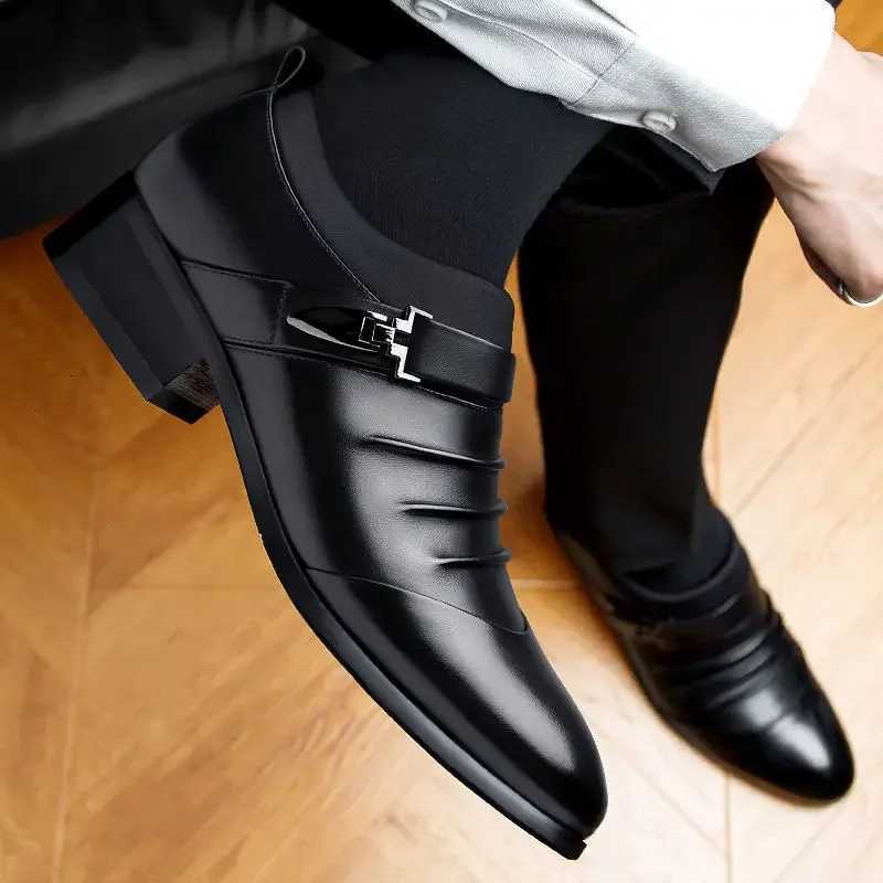 2024 Trend Black Pointed Toe Social Dress Shoes for Men Official Clothing Legitimate Leather Italian Low Price Style 39 Y250715