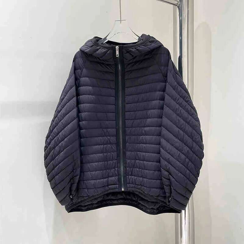 JANVENY 2025 New In Winter Short Puffer Jacket Women Ultra Light Loose 90% White Duck Down Coat Female Hooded Thin Parka Outwear MDNG