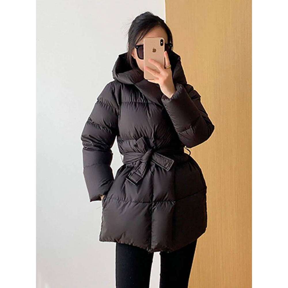 2025 Winter Women's Down Jackets Ultra Light Warm Cusual Coat Female Puffer Jacket With Belt Plus Size Hooded Short Parka