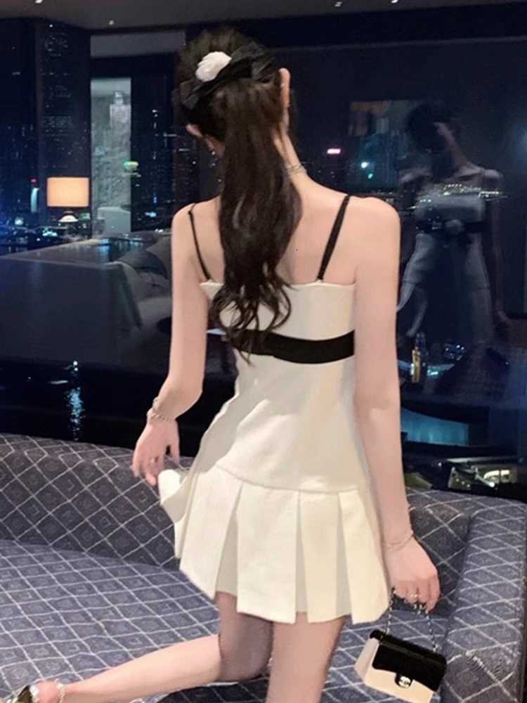 2023 New French Elegant Small Fragrance Summer Dress Women Hotsweet Fashion 3D Flower Pleated Mini Dress Party Vestido Feminino R250716
