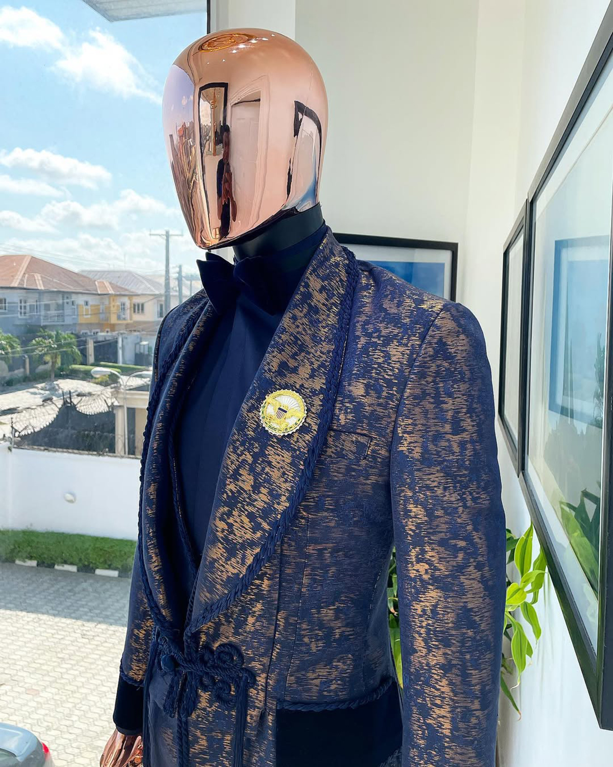 Unique Men Suits Tailor-Made One Piece Shawl Lapel Jacket Jacquard Only Blazer One Button Evening Party Customized Coat Plus Size