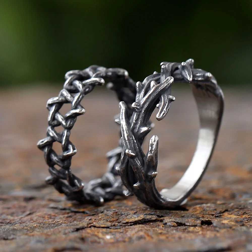 2024 New Personality 316L Stainless Steel Irregular Thorns Couple Ring Retro Finger Anels For Man Women Lovers Jewelry Gift S250716