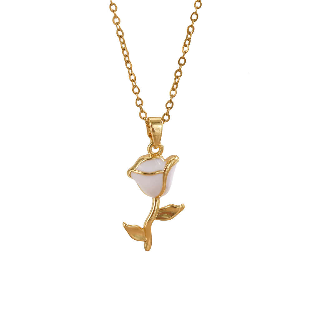 Summer Fresh Oil Drop Rose Design Pendant Light Necklace For Women Fashionable High-End Non-Fading Collarbone Chain 397