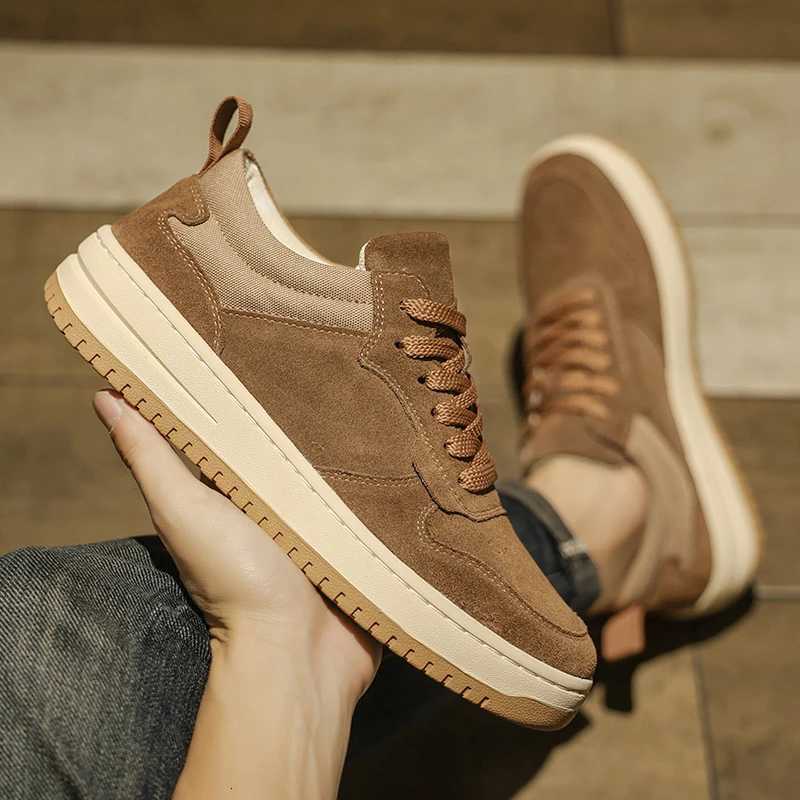 Genuine Leather Casual Shoes Men 2024 Autumn Retro Comfortable Oxfords Shoe Cow Suede Mens Work Shoes Board Outdoor Driving Flats W250716