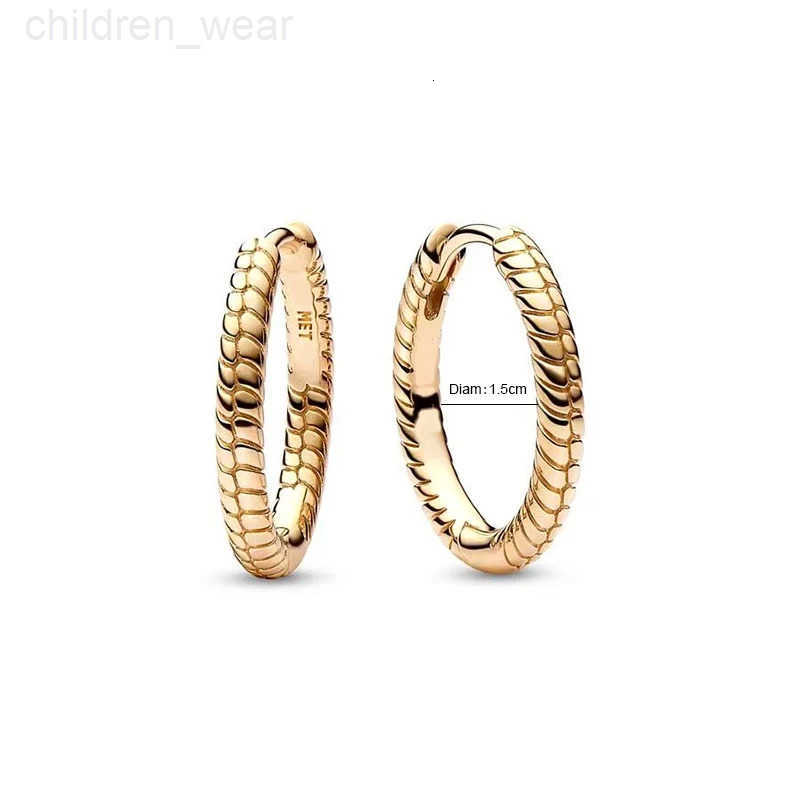 Disney New Gold Plated Pav Heart Earrings Huggie Hoop Earrings 925 Silver Plated Charm Hoop Earrings Exquisite Jewelry Womens DIY W20250716