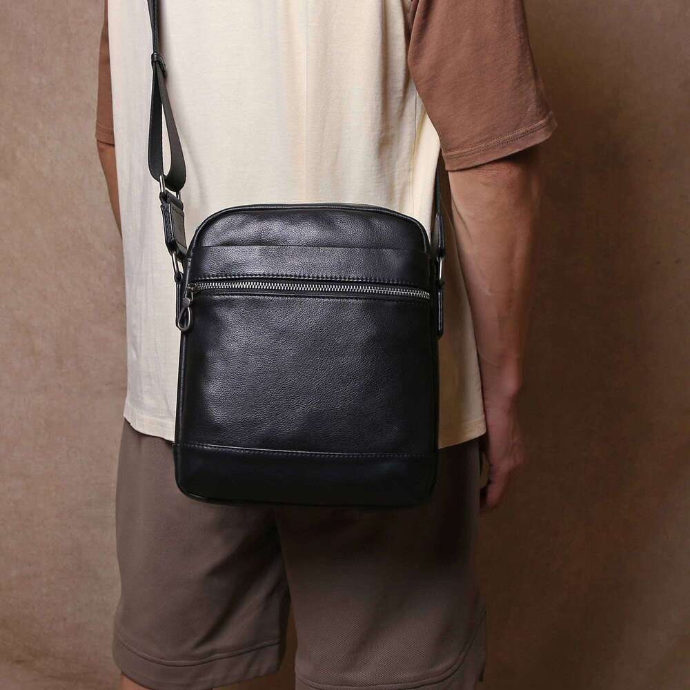 Designer Luxury Crossbody Leather Shoulder Casual Youth Fashion Trend Hundred Bypass Layer Cowhide Handmade Vertical Men's Bag