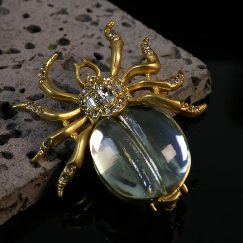 Vintage Spider Rhinestone Brooch Ladies Jewelry Animal Personalized Exquisite Accessories Party Favors 250712