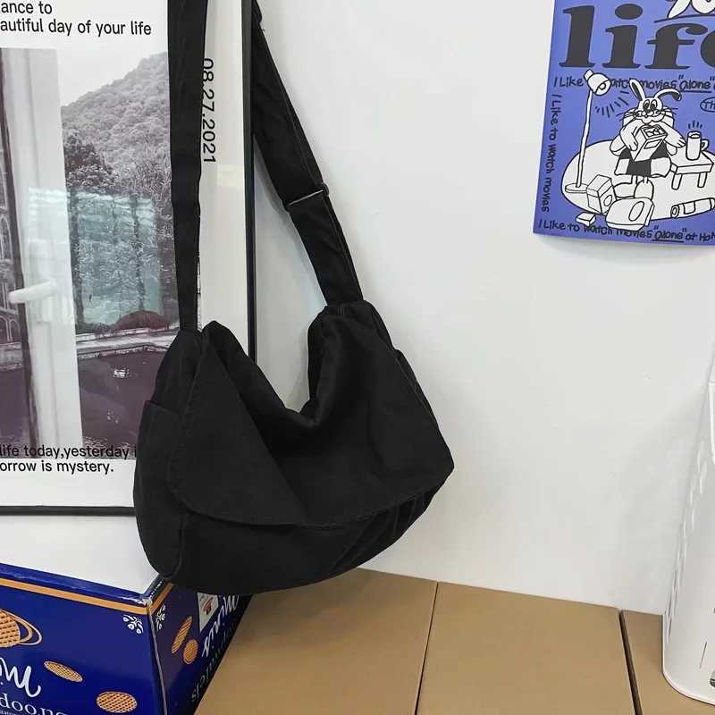 Female Canvas Fabric Hobo Soft Slouchy Shoulder Bag sac Student Leisure Medium Size School Book Laptop Pouch Messenger Side Bag
