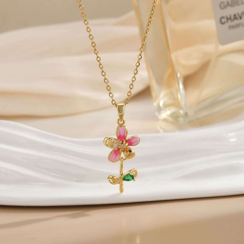 Necklace For Women Copper Gold-Plated Zircon Inlaid Oil Painting Flower Pendant Fashionable Versatile Titanium Steel Collarbone Chain Jewelry 05E