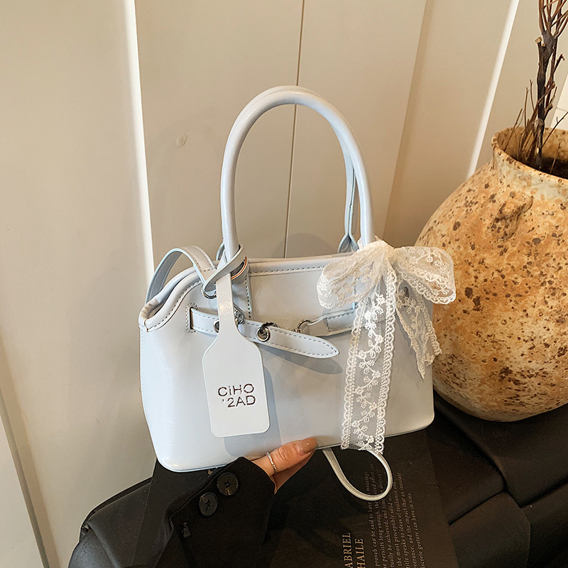 Designer Korean Niche for Women 2025 New Spring Fashion Commuter Handbag High-end Versatile Crossbody Light Luxury Women's Bag