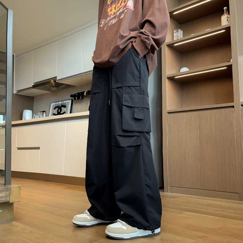 2025 Streetwear Spring Summer Casual Men Trousers Solid Color Harajuku Lightweight Cargo Pants Fashion Straight Mens Pants y250716