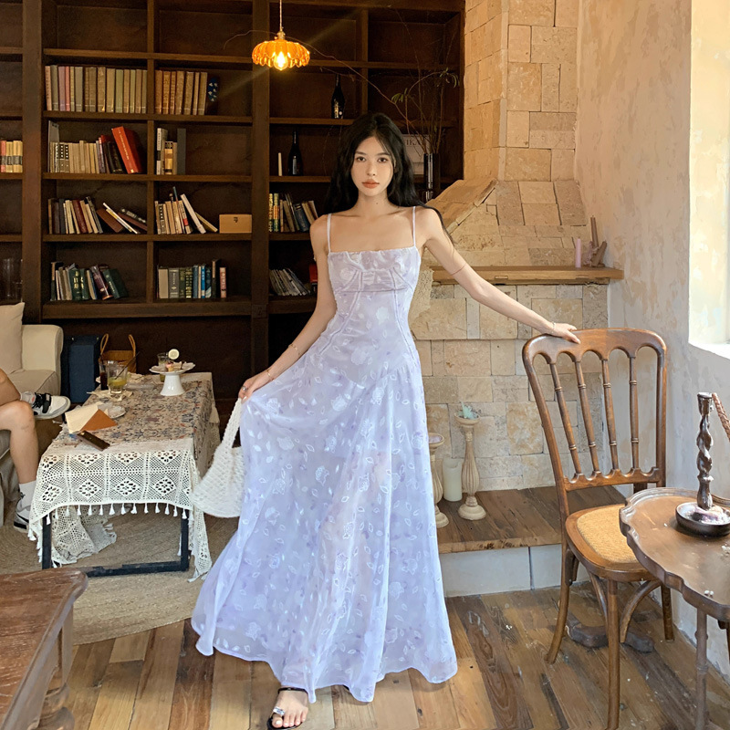 2025 French Style Purple Floral Strap Dress for Women Summer Chic Beautiful Beach Photo Vacation Mid-Length