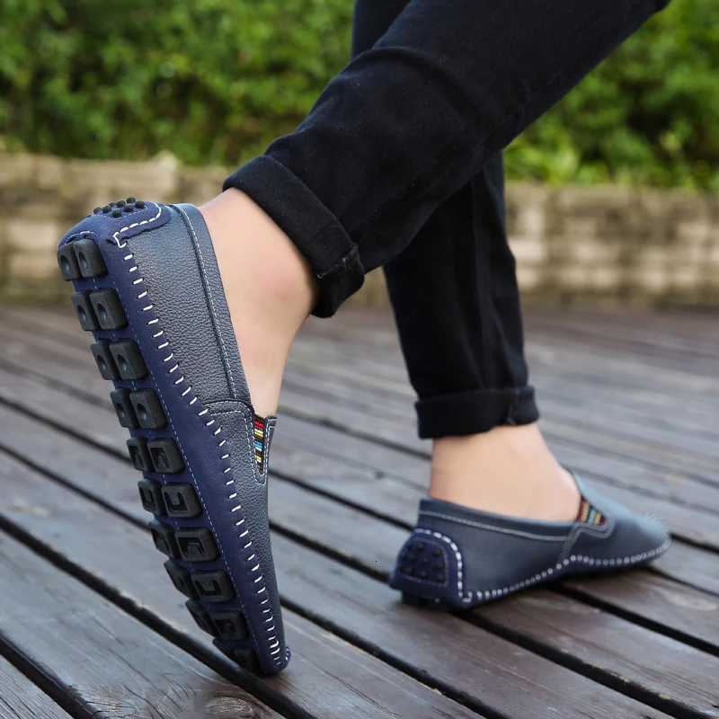 Fashion Men Shoes Comfortable Mocassin Men Luxury Brand Classic Loafers Men New Arrival Mens Dress Shoes Plus Size W250716