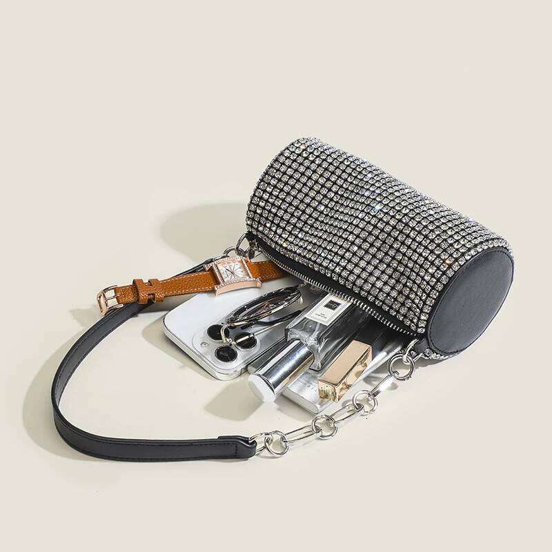 2025 New Women's Fashionable Crystal Shiny Dinner Handbag Design Banquet Horizontal Rhinestone Small Armpit Ba