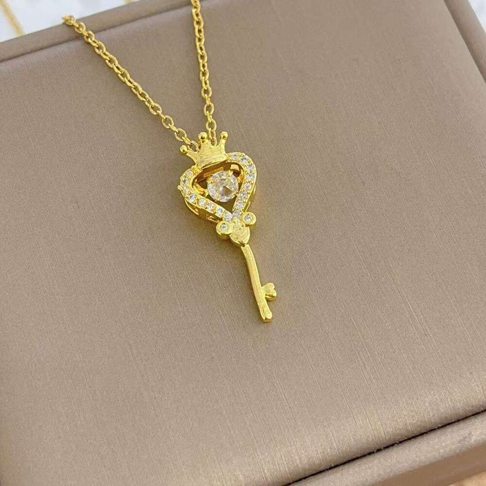 New Heart-Shaped Smart Key Pendant Titanium Steel Necklace For Women Fashionable Niche Versatile Design Collarbone Chain Jewelry 60E