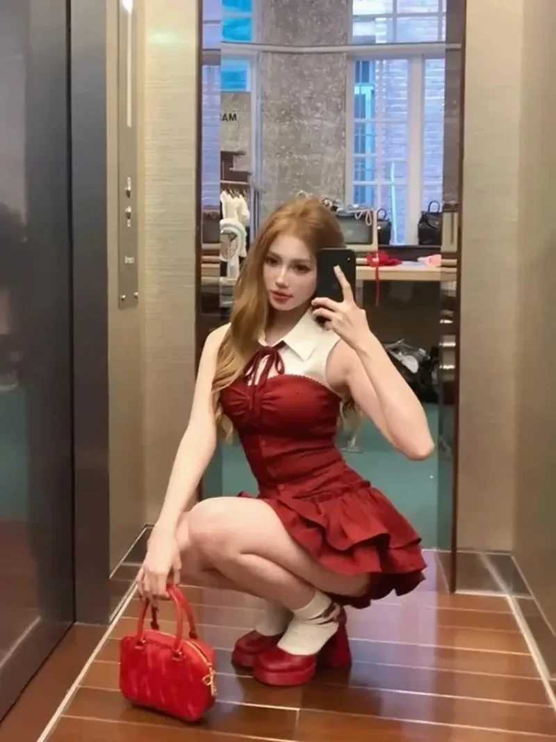 Sweet Hot Girl Pure Sexy Suit Womens Summer Sleeveless Slim Shirt High Waist A-line Skirt Two-piece Set Fashion Female Clothes R250716