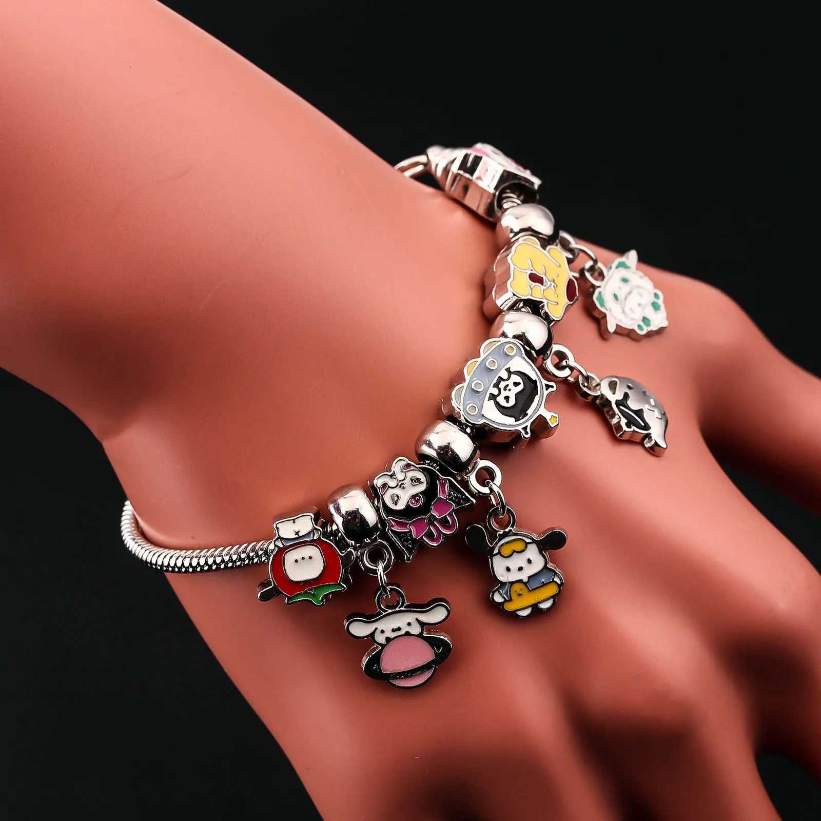 Sanrio Anime Hello Kitty Pendant Charm Bracelet Kuromi Classic Pink White Crystal Stone Adjustable Bead Bracelet in Silver and Gold Color Giftw250716