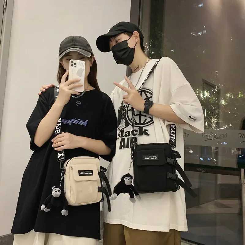 Nylon Women Sling Bag Casual Mini Trend Waterproof Small Backpack Mobile Phone Mans Messenger Bag Square Bag Crossbody Bags