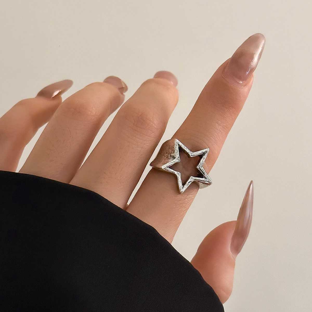 New Punk Hollow Out Thick Geometric Star Open Ring for Women Men Minimalist Silver Color Ring Party Hip Hop Jewelry S250716